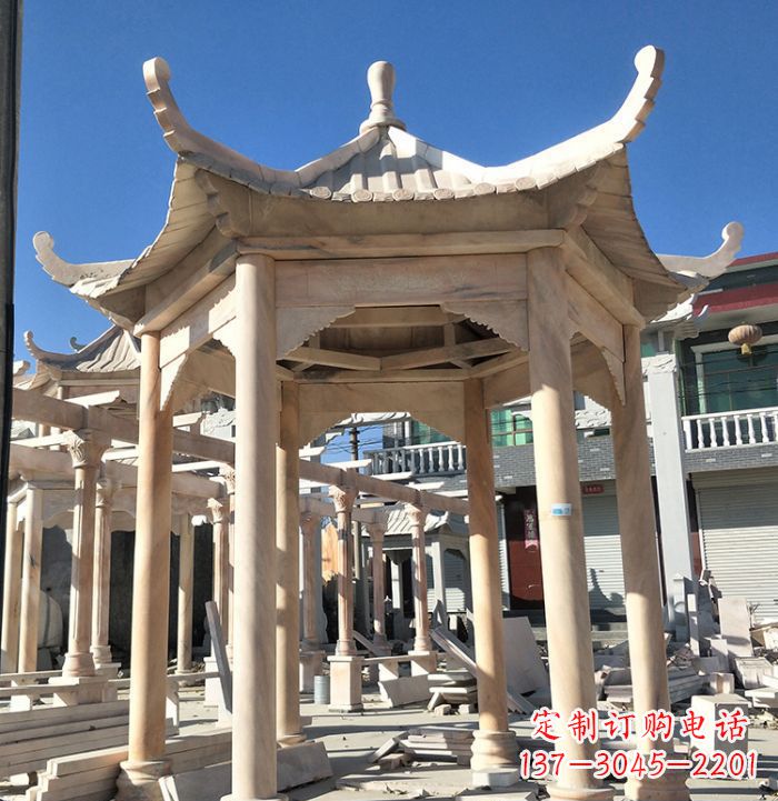天津公园晚霞红凉亭雕塑
