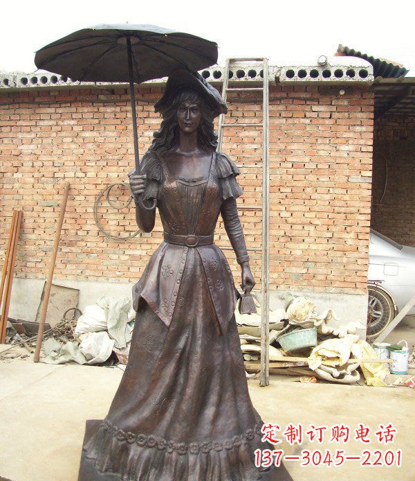 天津公园西洋美女人物铜雕
