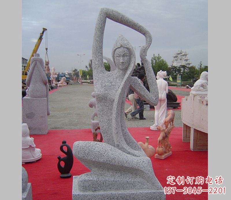天津中领雕塑定制精美瑜伽美女雕塑
