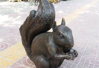 天津令人惊叹的松鼠铜雕塑