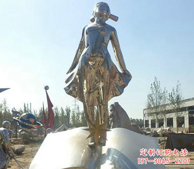 天津广场不锈钢镜面美女人物雕塑