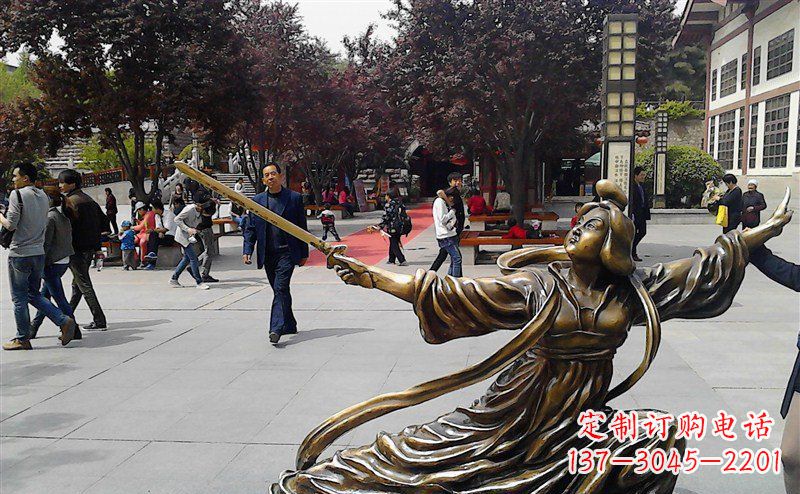 天津广场古代美女舞剑人物铜雕
