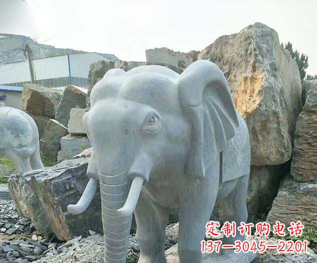 天津浓情大象雕塑,让爱更深刻