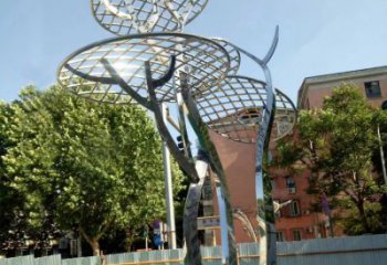 天津广场抽象网格不锈钢树雕塑