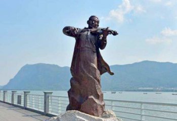 天津海边拉小提琴的聂耳雕像
