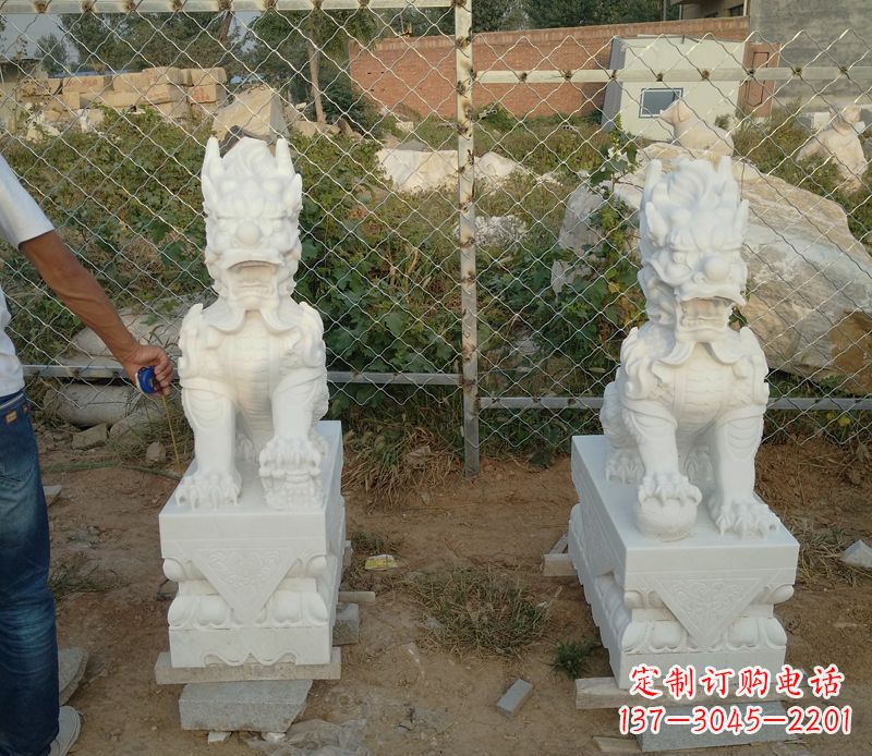 天津中领雕塑汉白玉麒麟招财石雕