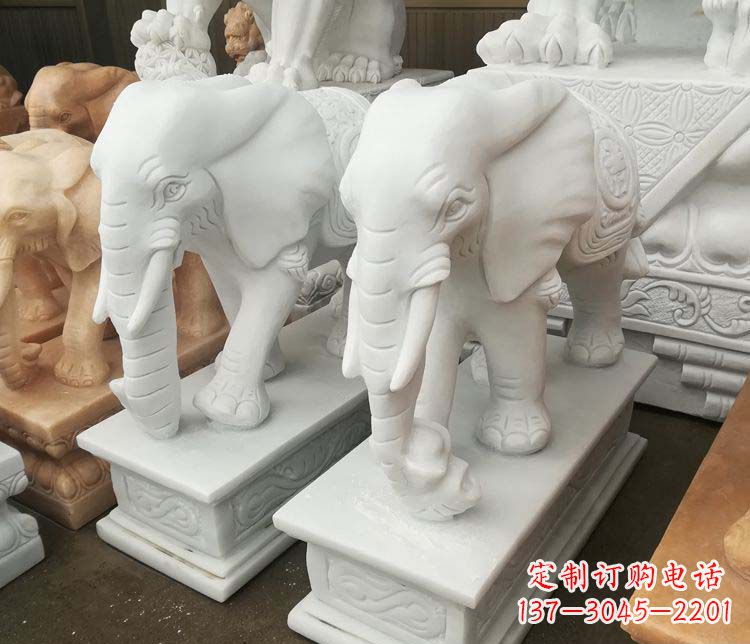 天津独特的大象雕塑造型精美