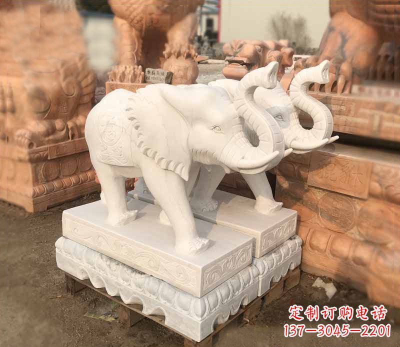 天津雕刻睿智的大象-定制门口镇宅招财石雕