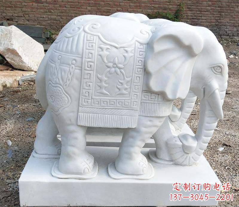 天津汉白玉卷鼻大象雕塑