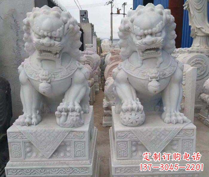 天津汉白玉狮子招财动物石雕