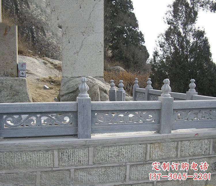 天津中领雕塑:门神镇守!大理石栏板石雕