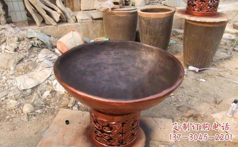 天津铜雕花盆，为景观打造精致无瑕