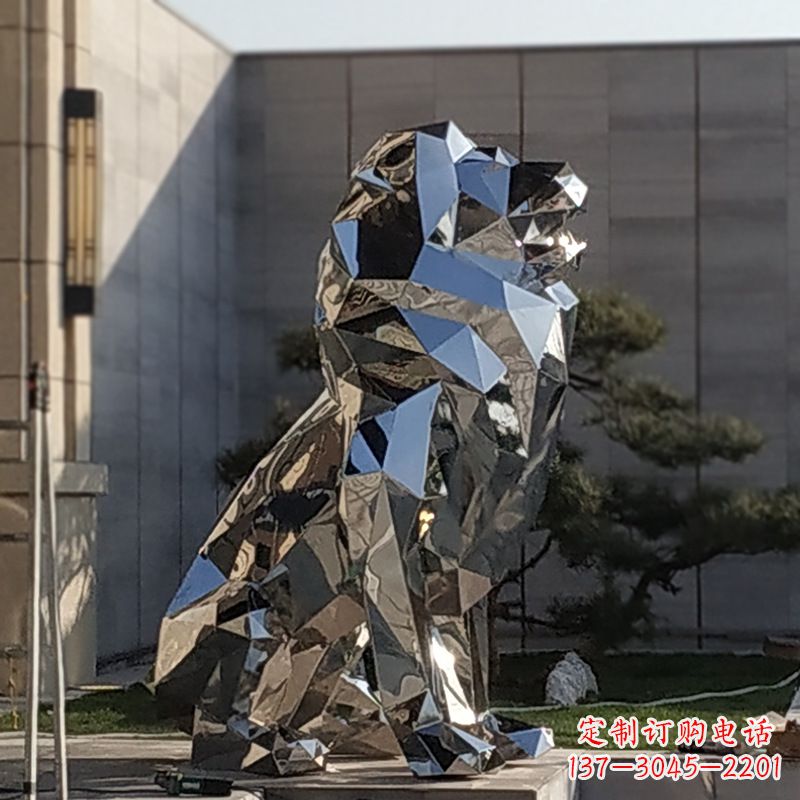 天津现代狮子雕塑，金属时尚与艺术完美结合