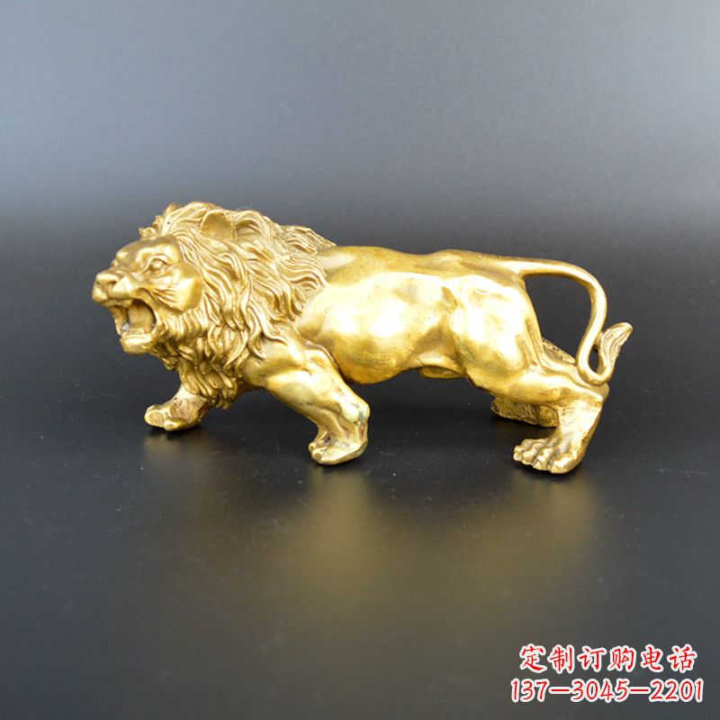 天津鎏金西洋狮子雕塑