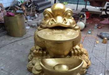 天津铜质金蟾招财动物雕塑