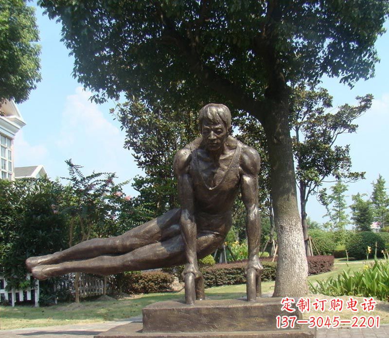天津集运动员精神于一身的铜雕