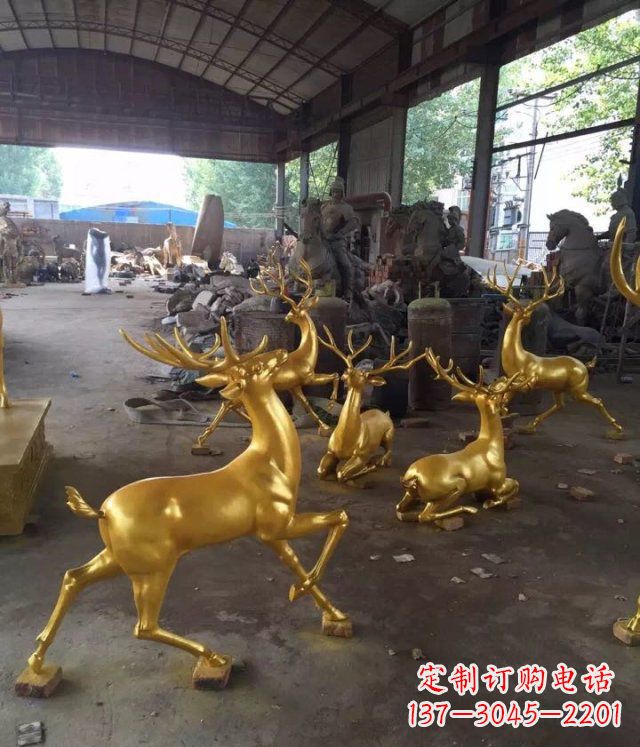 天津风格多样的玻璃钢动物雕塑