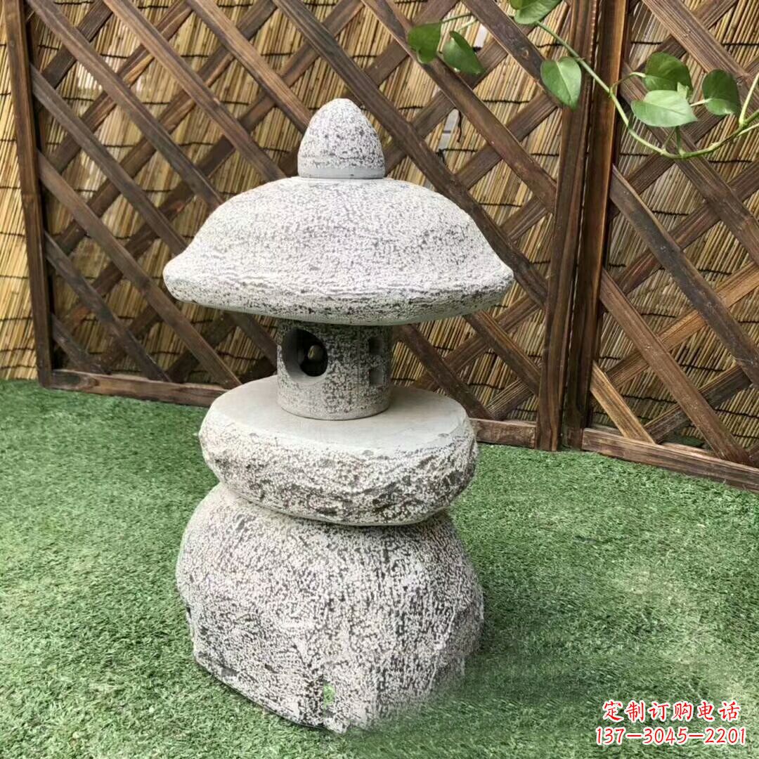 天津青石仿古石灯笼