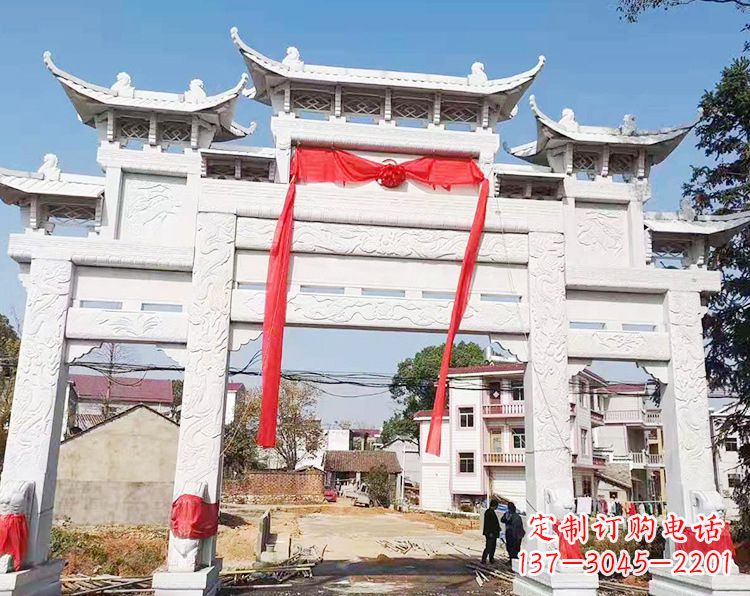 天津三门三楼石雕牌坊:专业定制牌坊雕塑