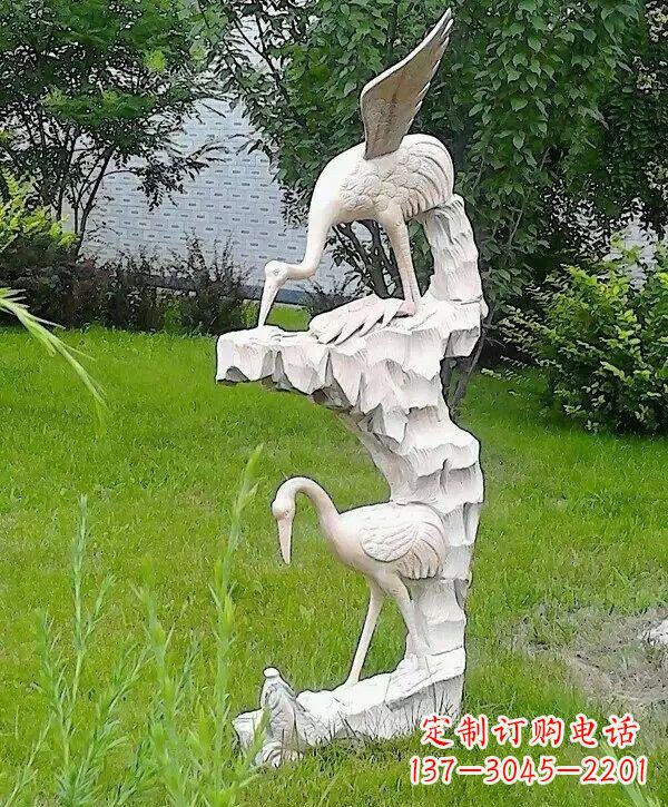 天津石雕仙鹤鲤鱼
