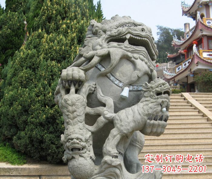 天津寺庙景观狮子石雕
