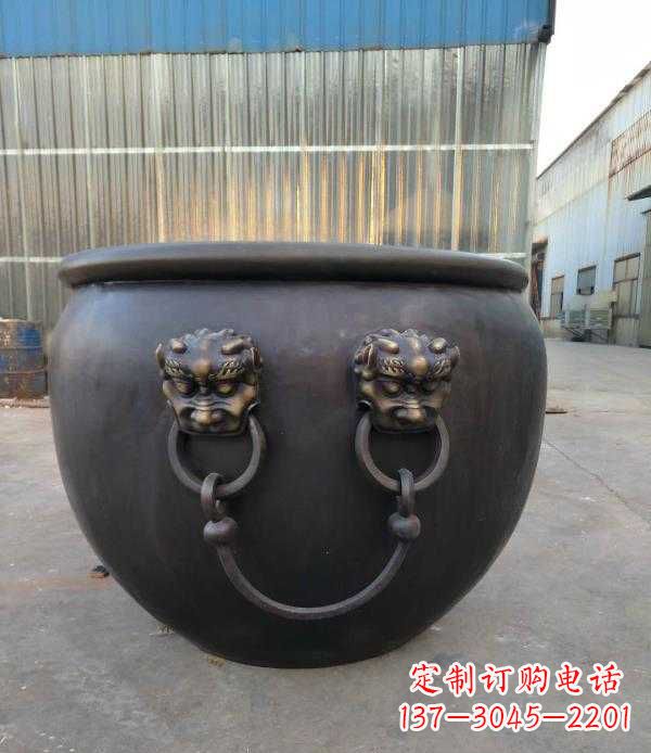 天津庭院水缸铜雕