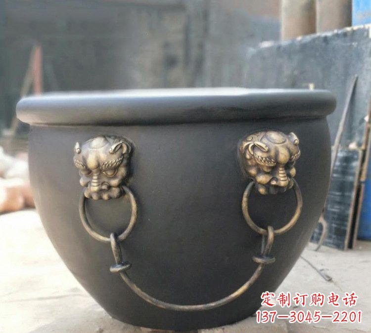 天津铜雕故宫水缸