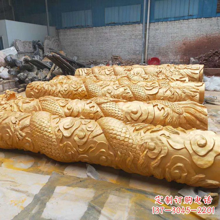 天津铜雕广场龙柱