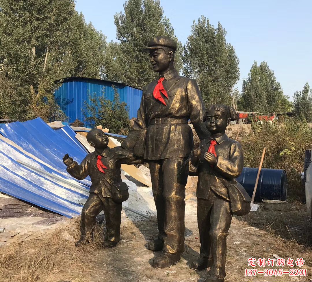 天津铜雕校园雷锋雕塑