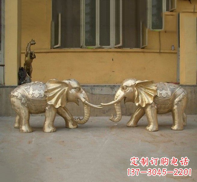 天津铜雕招财小象