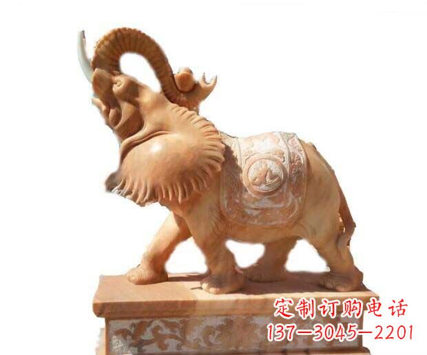 天津晚霞红吉祥如意象鼻朝天的大象石雕