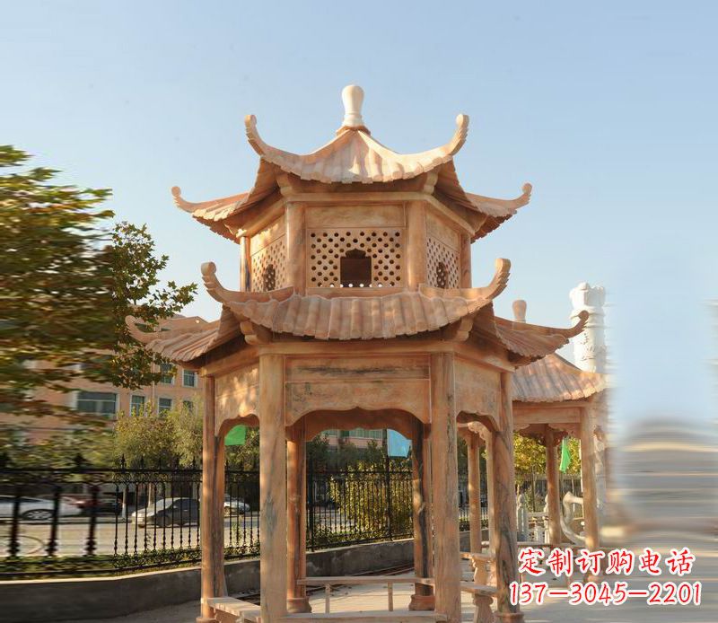 天津晚霞红景区休息凉亭