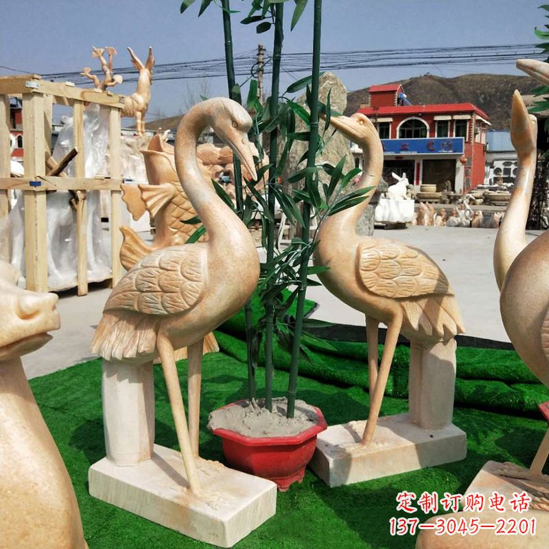 天津晚霞红仙鹤石雕