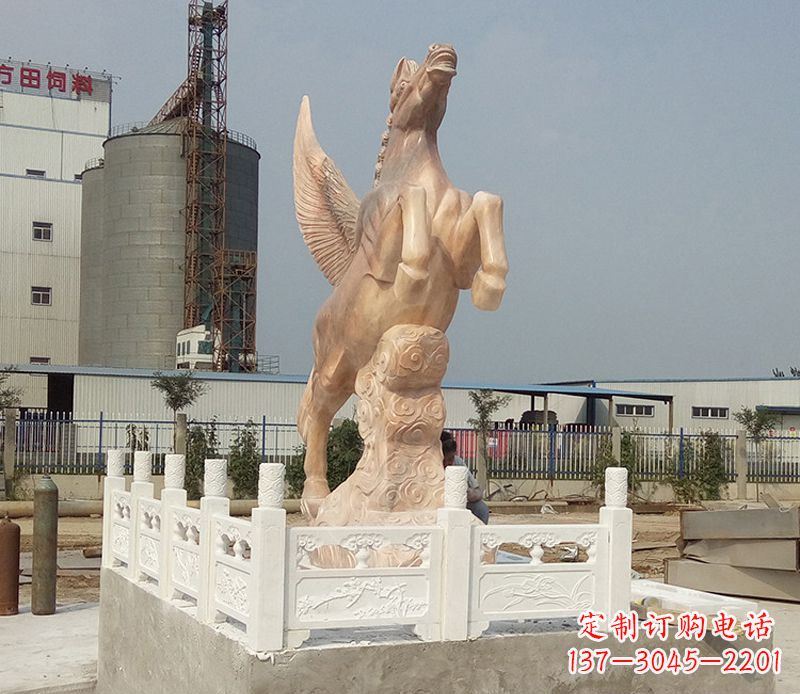 天津晚霞红祥云飞马企业景观石雕