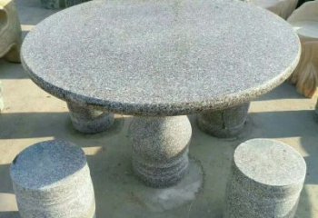 天津青石石桌凳雕塑——精致质感创意生活