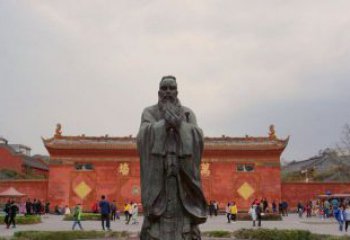 天津传统文化艺术品，青铜孔子行教人物雕塑