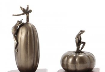 天津青蛙和南瓜铜雕