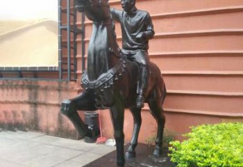 天津独一无二的骑马雕塑