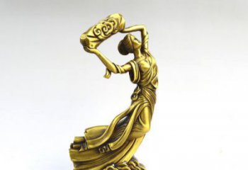 天津传承古老神话的女娲雕塑