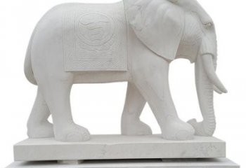 天津石雕公园立式大象雕塑