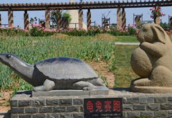 天津欣赏精美动物雕塑：石雕龟兔赛跑
