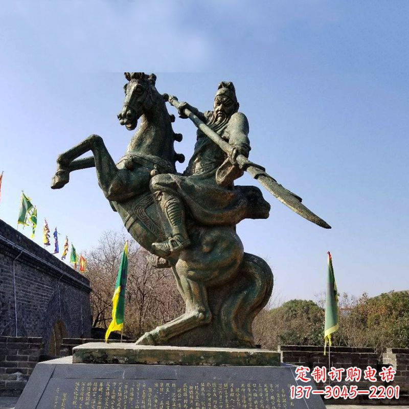 天津五虎上将关羽骑马舞大刀铜雕景观