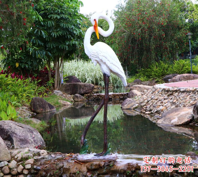 天津仙鹤雕塑摆件