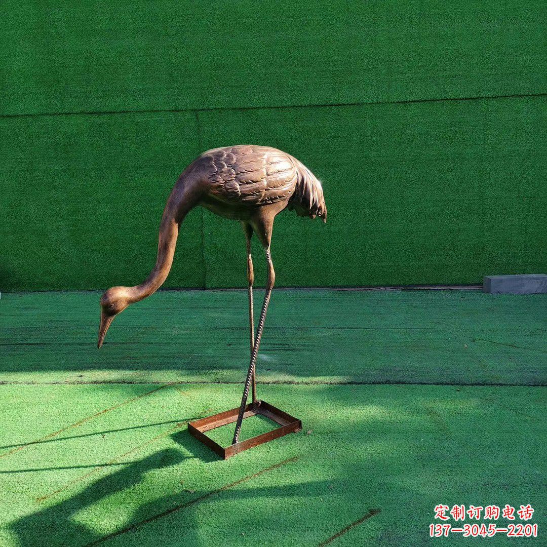 天津仙鹤拉鼓铜雕塑