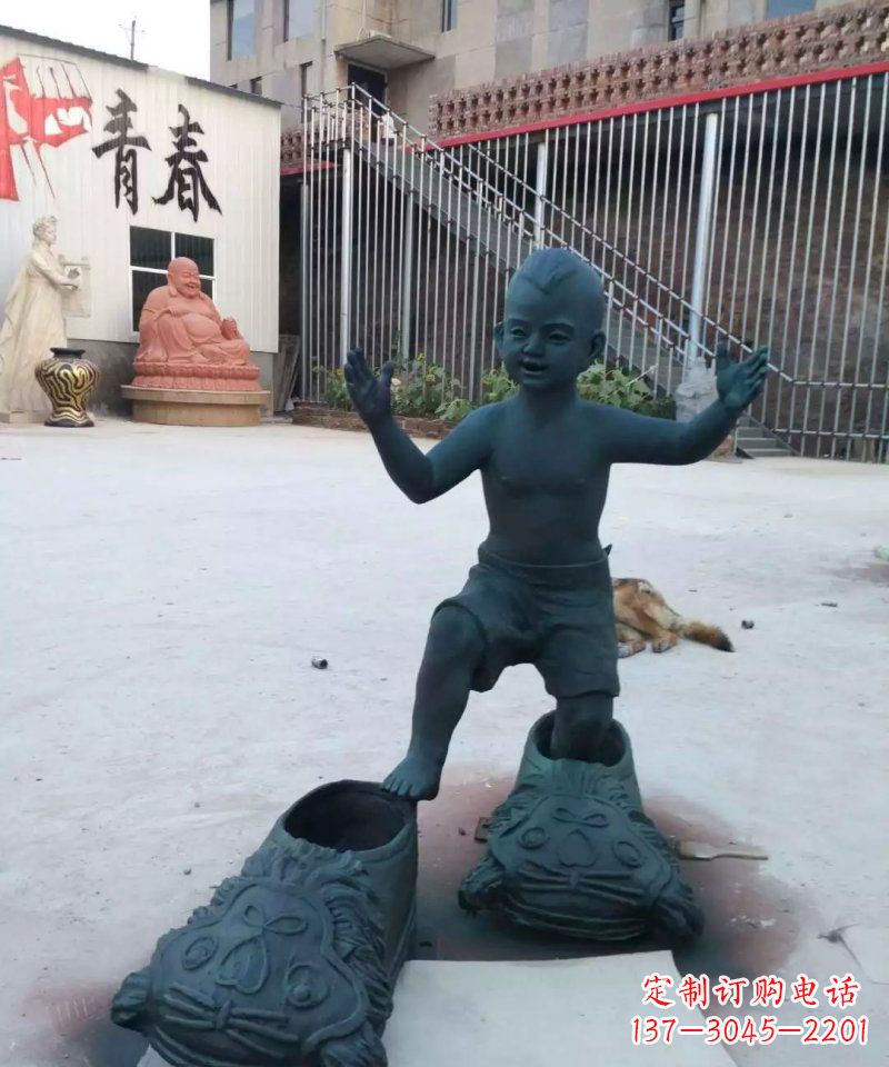 天津小孩穿大鞋青铜人物雕塑