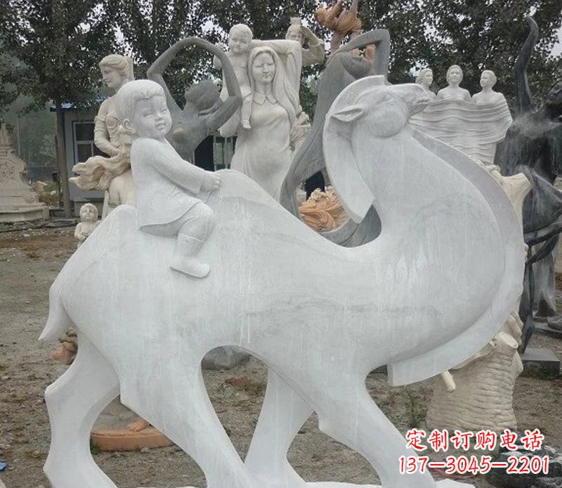 天津小孩骑骆驼石雕
