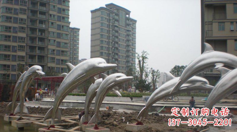 天津小区不锈钢跳跃海豚雕塑