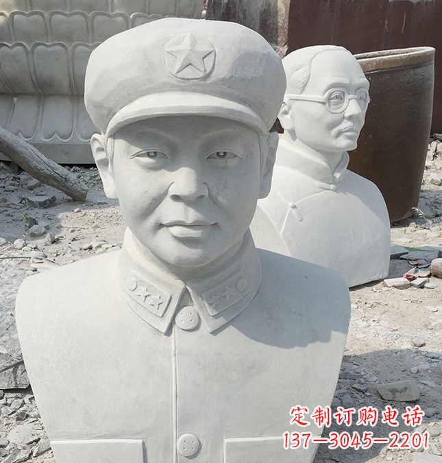 天津校园雷锋头像石雕