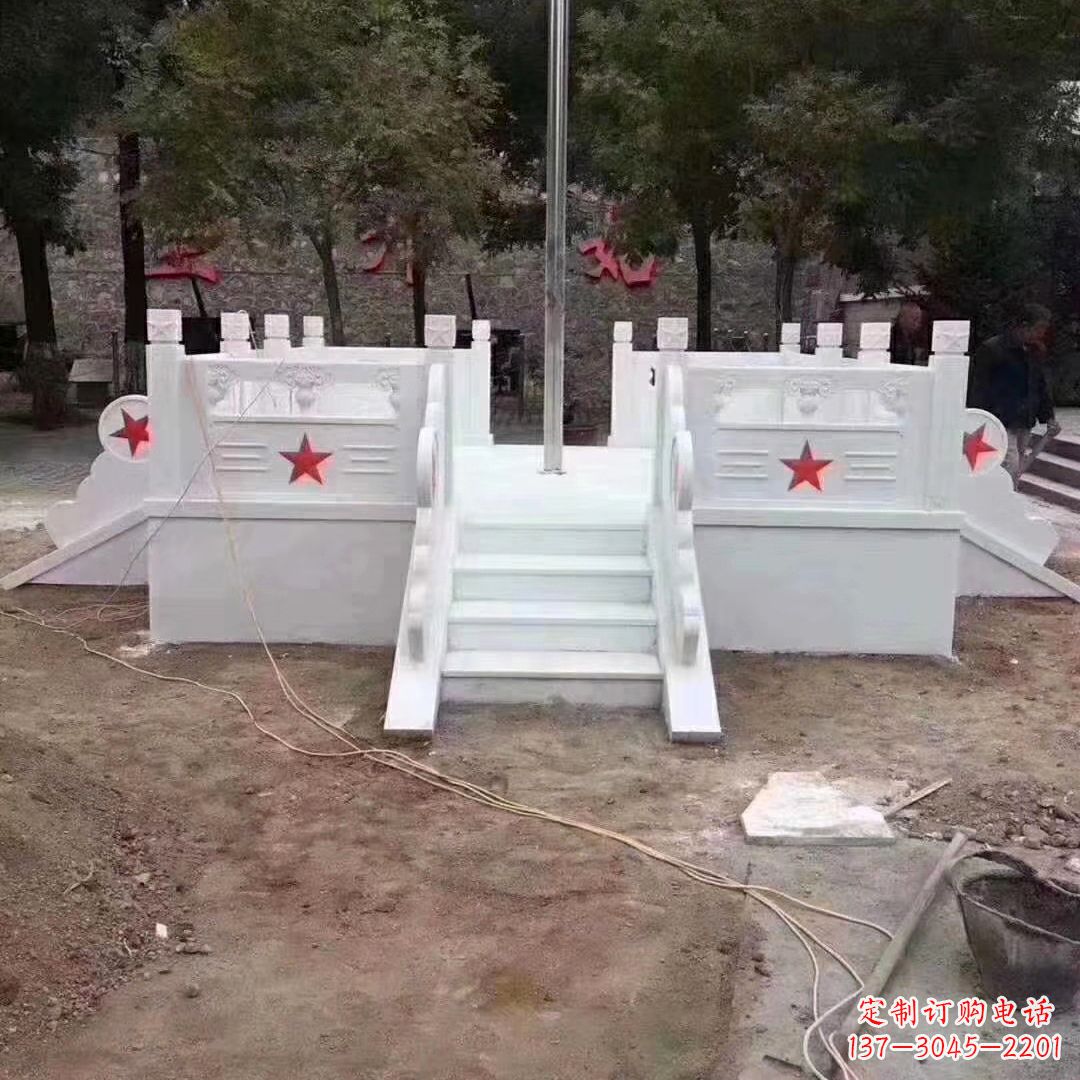 天津学校校园升国旗台