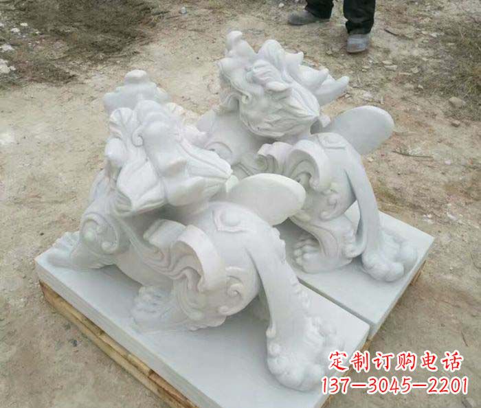 天津招财进宝立式貔貅门口石雕